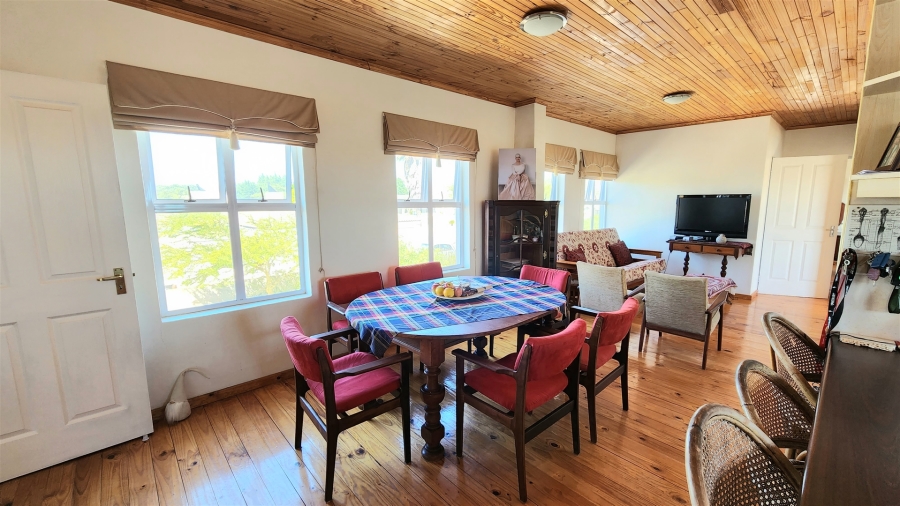 5 Bedroom Property for Sale in Country Club Western Cape